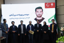 به مناسبت هفته پژوهش از فناوران و پژوهشگران برتر دانشگاه و نهادهای پیشرو در حمایت از پژوهش تجلیل شد