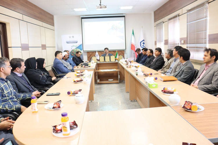 به مناسبت  هفته ی پژوهش از فناوران و پژوهشگران برتر دانشگاه صنعتی بیرجند تجلیل شد.