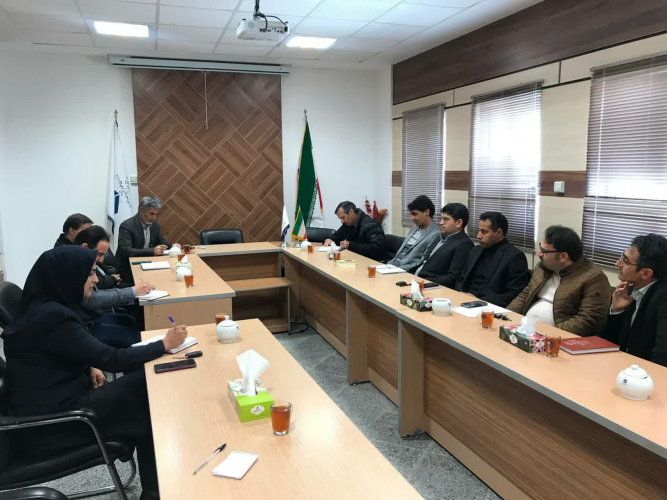 همکاری استراتژیک بین دانشگاه صنعتی بیرجند و شرکت خاک صنعتی نگینان در راستای توسعه معادن استان