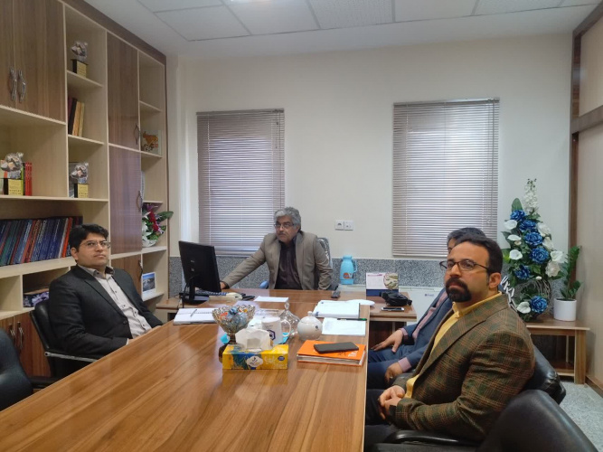 دانشگاه صنعتی بیرجند در مسیر توسعه زنجیره ارزش ماده معدنی بنتونیت در زیست بوم کالای ساخت داخل (کسا)